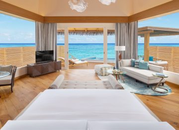 Overwater Pool Villa, 1 Bedroom Villa, 1 King, Sunrise & Sunset views