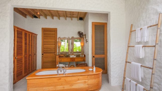 2 Bedroom Crusoe with Pool