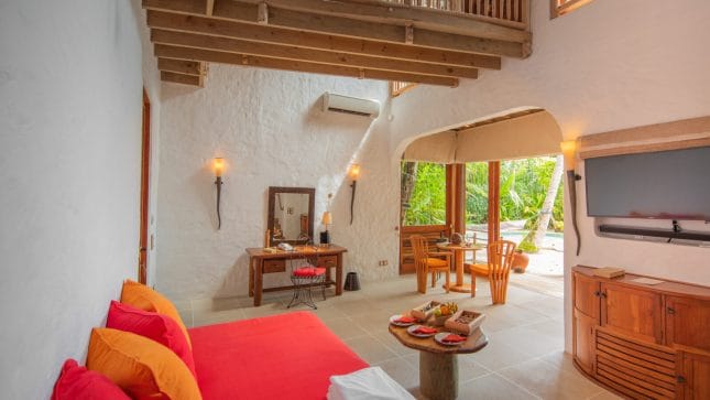 2 Bedroom Crusoe with Pool