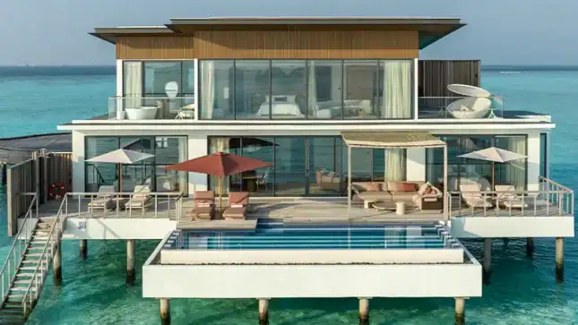 Three-Bedroom Ocean Water Pool Atelier