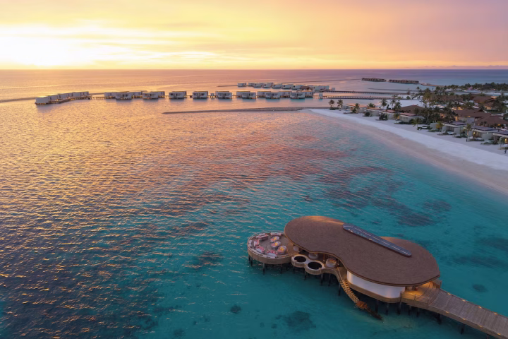 Centara Grand Lagoon Maldives