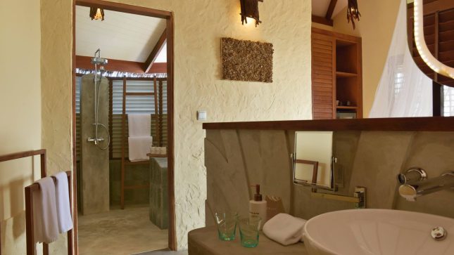 Drift Thelu Veliga Retreat - Beach Villa