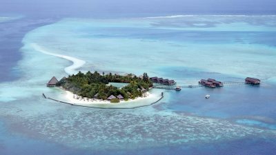 Gangehi Island Resort & Spa_Island