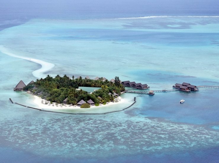 Gangehi Island Resort & Spa_Island