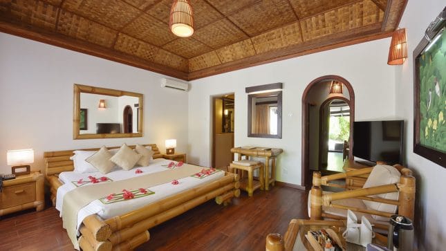 Superior Beach Bungalow