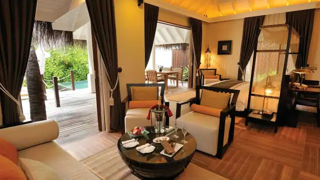 Beach Family Suite with Pool / The 115 sqm Beach Suites are located on the beautiful white sand beaches of Ayada Maldives, offering a large bedroom, spacious veranda with sunbeds and a plunge pool in it's private garden. Ideal for families or couples who prefer a larger living space. Bathrooms of Beach Suites have a bath tub and a large back courtyard with outdoor shower.