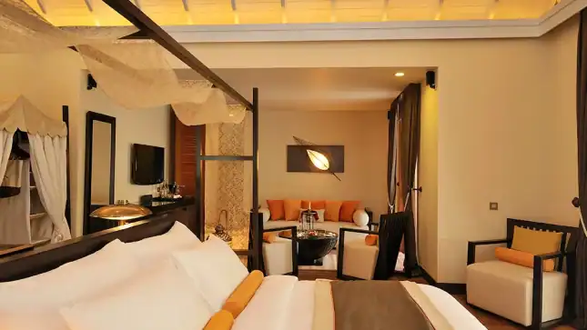 Beach Family Suite with Pool / Beach suite with pool