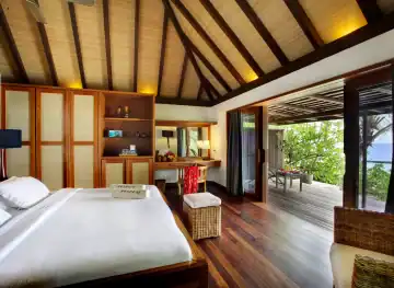 Gangehi Island Resort & Spa_Beach Villa