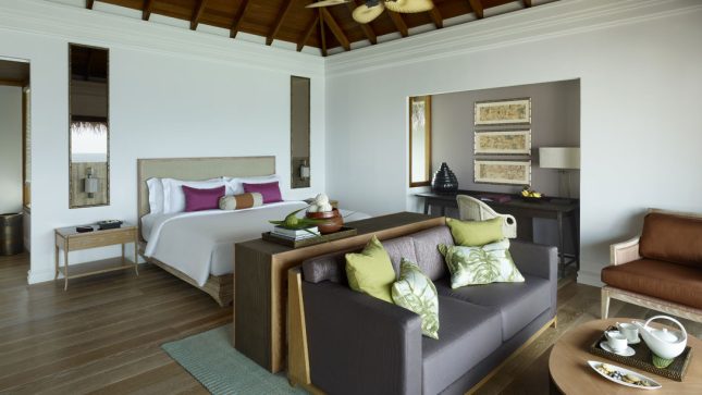 Dusit Thani Maldives - Overwater Pool Villa