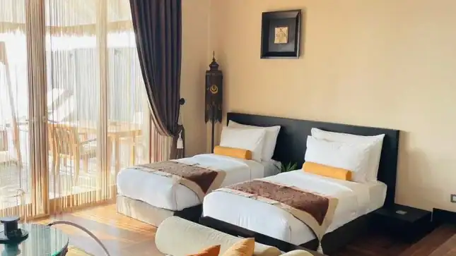 Sunset Family Lagoon Suite with Pool