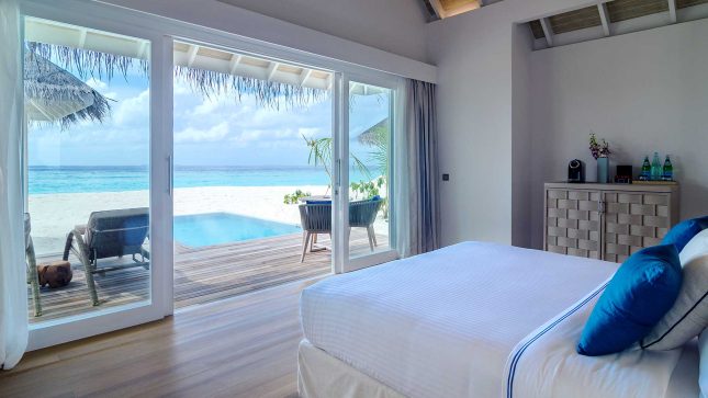 Deluxe Beach Villa With Pool