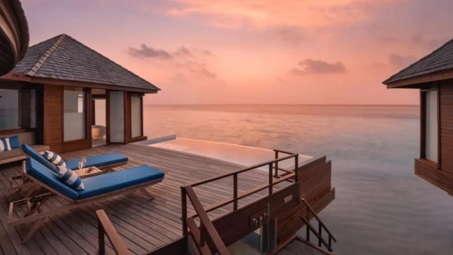 Sunset Over Water Pool Villa/ Deluxe Sunset Over Water Pool Villa