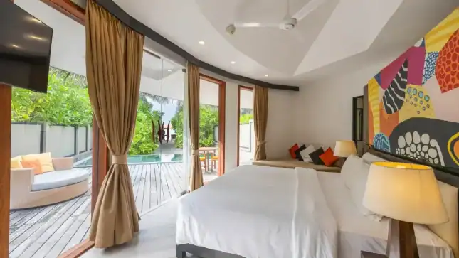 Beachfront Family Pool Villa