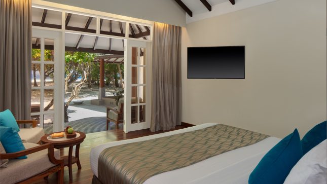 Jacuzzi Beach Villas