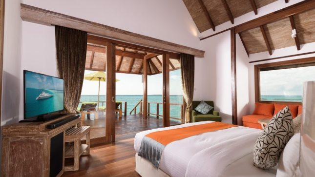 Dhigufaru Island Resort - Semi Water Villa