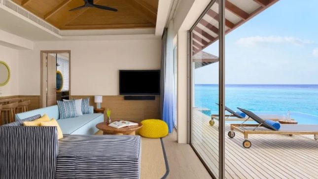 Two Bedroom Over Water Pool Residence / Two Bedroom Sunset Over Water Pool Residence