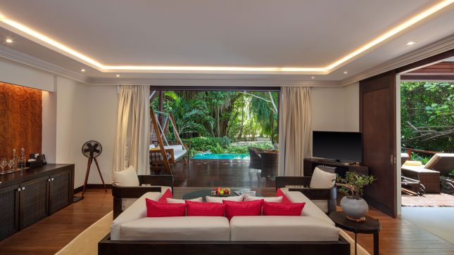 Meedhupparu Residence with Pool