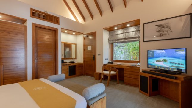 Dhigufaru Island Resort - Pool Beach Villa/ Beach Villa