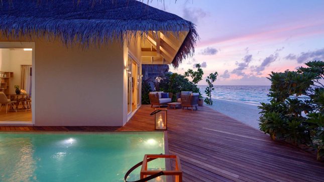 Deluxe Beach Suite With Pool