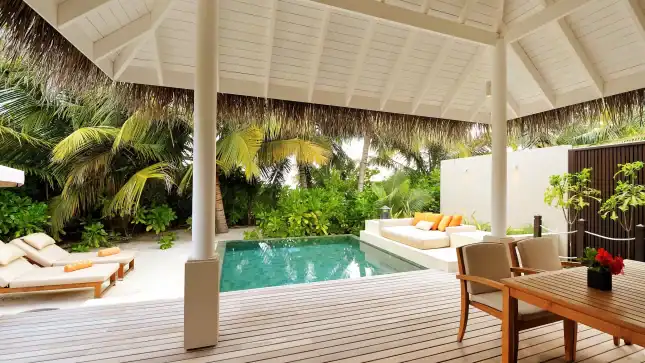 Sunset Beach Suite with Pool