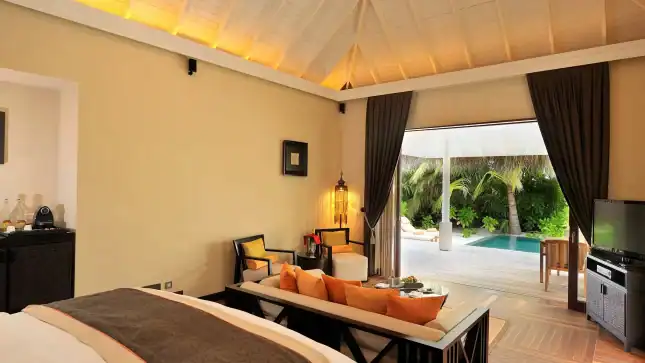 Sunset Beach Suite with Pool