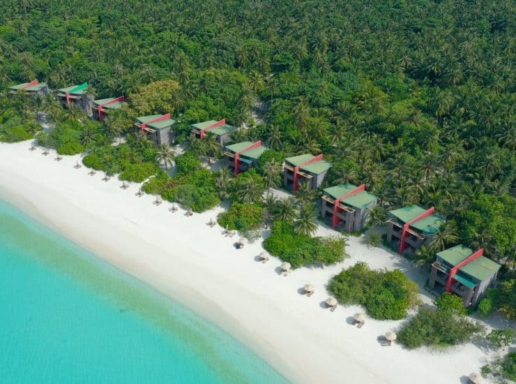 The barefoot eco hotel & villa