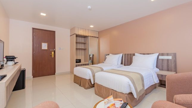 Champa Central Hotel-Deluxe room