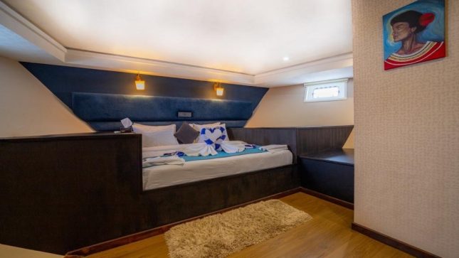 M/V BLUE - Deluxe double cabin (Lower Deck) #4