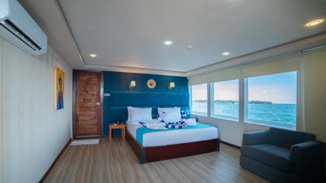 M/V BLUE - Ocean view room (Upper Deck)