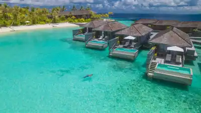 Lagoon Pool Villa