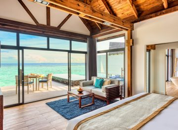 Overwater Pool Villa Lagoon