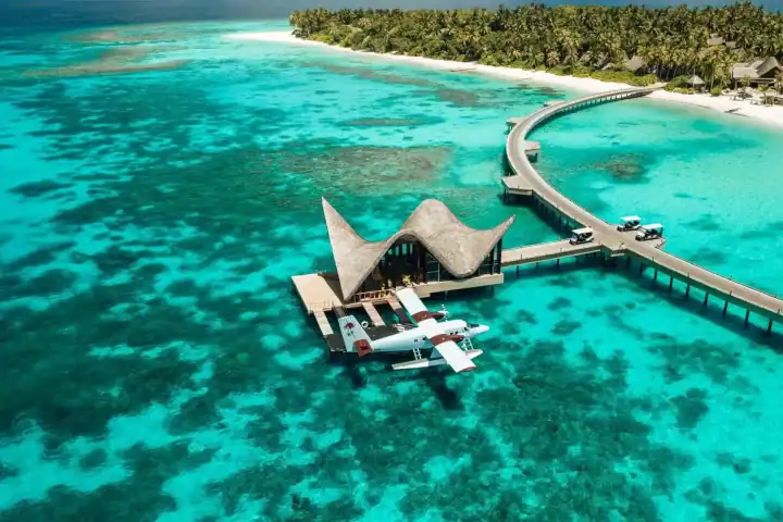 Joali Maldives - jetty