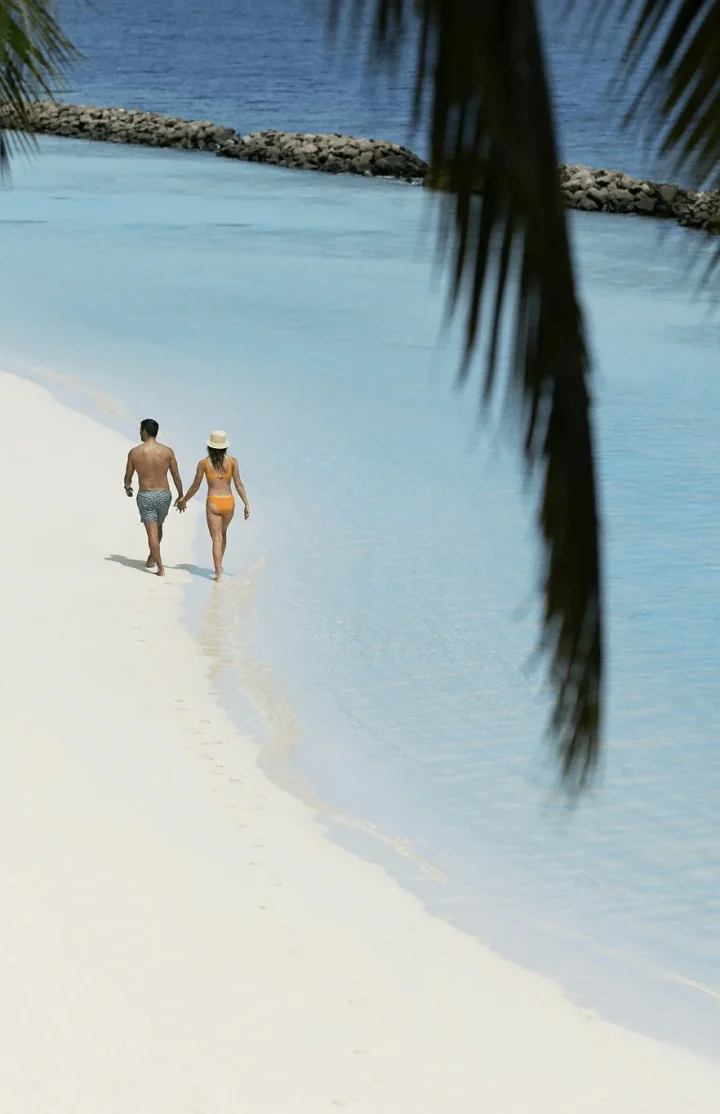 Romance & Honeymoons