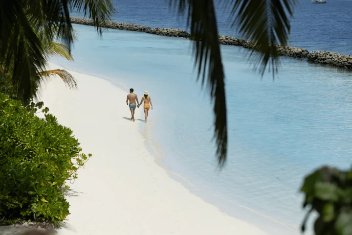 Romance & Honeymoons