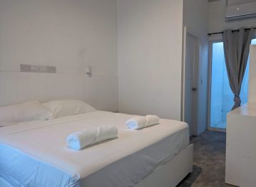 Avi Guesthouse Room