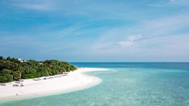 Around Maafolhey Han’dhaan