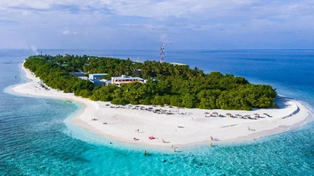 Maafolhey Han’dhaan Island