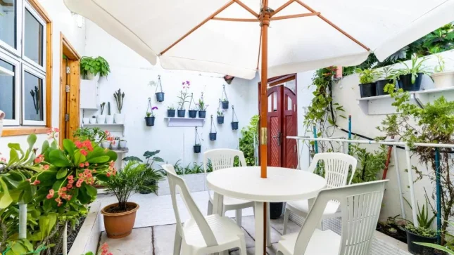 Maafolhey Han’dhaan - Room