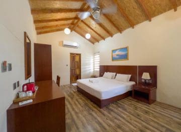 Bambukeyo Villa - Deluxe Double Room