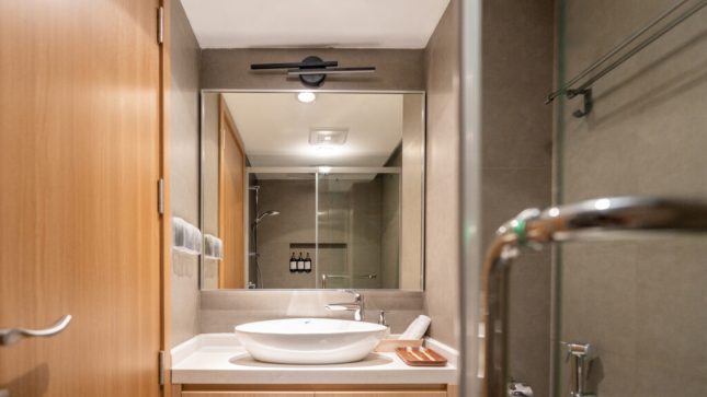 Lazzlla Apartments - Bathroom