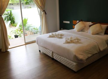 Deluxe Double (Private Balcony)