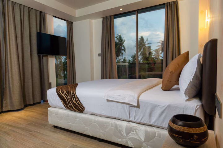 Deluxe Double Room with Sea View Balcony