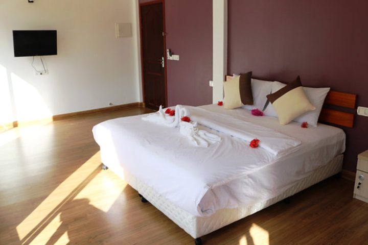 Deluxe Double With Bath Tub