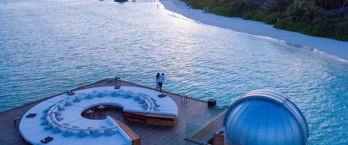 Anantara Kihavah Maldives Villas - Sky Bar