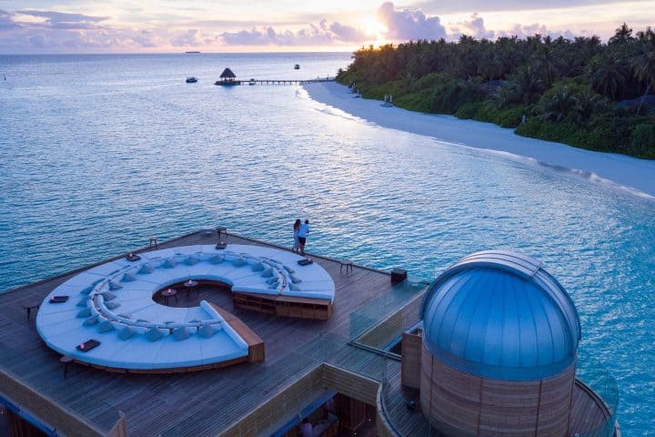 Anantara Kihavah Maldives Villas - Sky Bar
