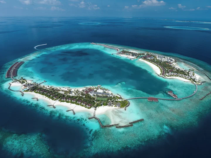 OBLU SELECT Lobigili