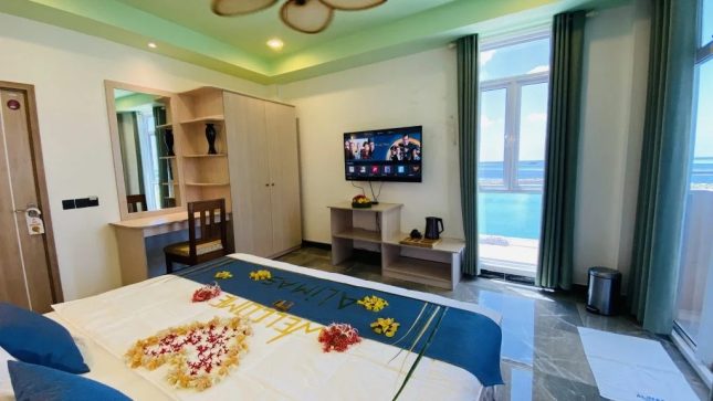 Alimas Holiday Retreat - Exclusive Room