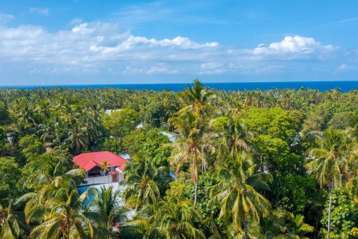 A Haven on Maadhandige