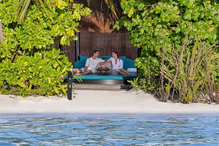 Naladhu Private Island Maldives - Couple