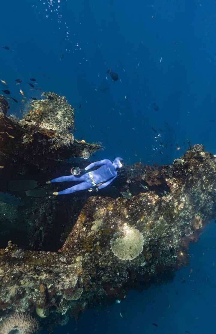 Wreck diving